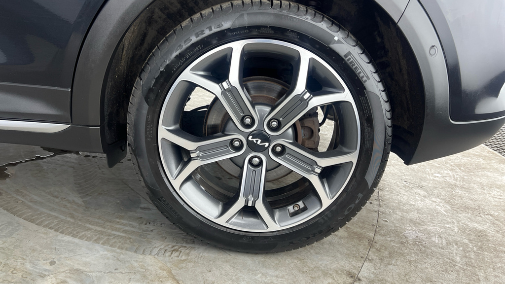Kia Xceed 1.5 T Gdi 4 Suv Brown #30