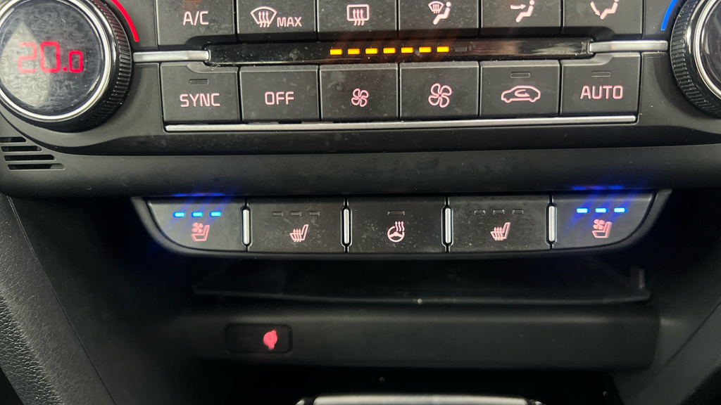 Kia Xceed 1.5 T Gdi 4 Suv Brown #17