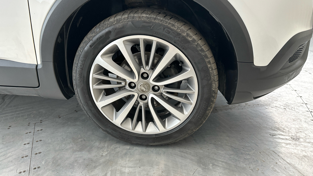 Vauxhall Crossland X 1.2 Turbo Elite Black #24