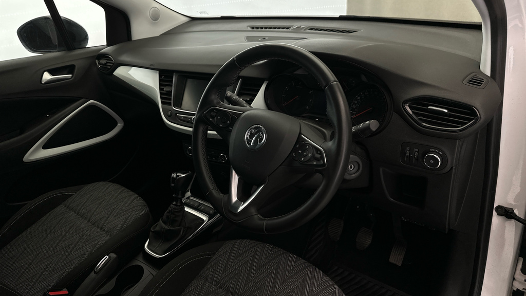 Vauxhall Crossland X 1.2 Turbo Elite Black #9