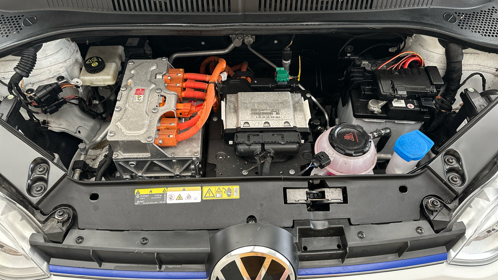 Volkswagen e-Up E-up Black #19