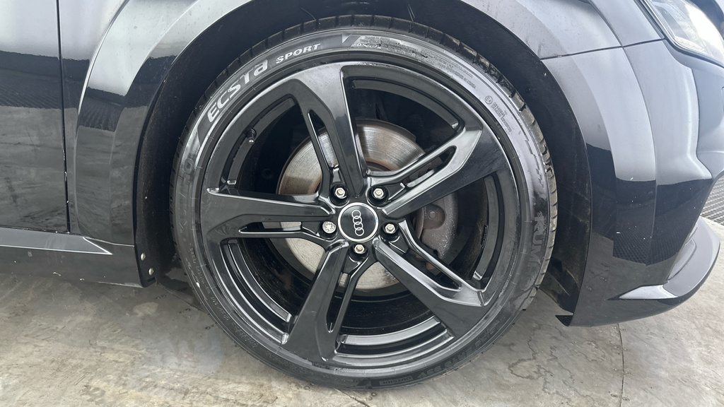 Audi TT Coup- S Line 1.8 Tfsi 180 Ps S Tronic Black #25