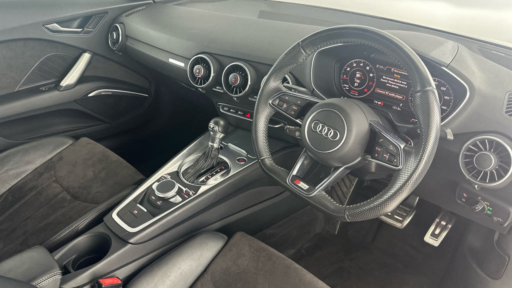 Audi TT Coup- S Line 1.8 Tfsi 180 Ps S Tronic Black #9
