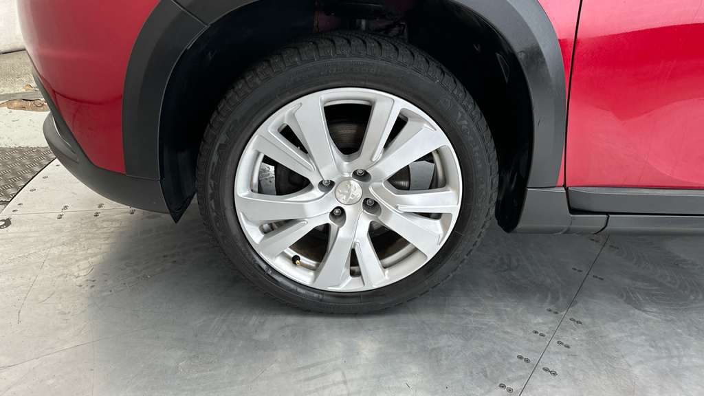 Peugeot 2008 Allure Premium Grey #22