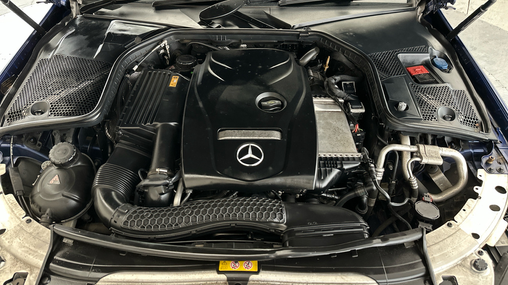 Mercedes-Benz C Class C220 D Sport Premium Silver #23