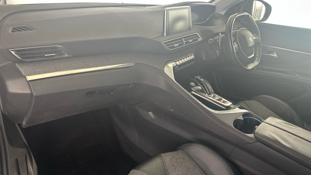Peugeot 5008 Suv Grey #10