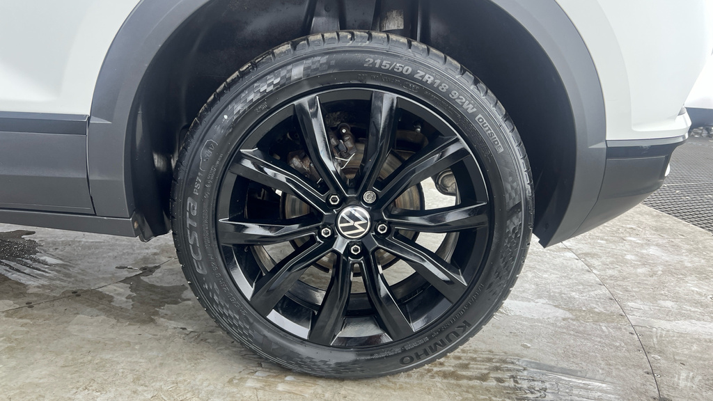 Volkswagen T-Roc 1.0 Tsi 110 Active Blue #25