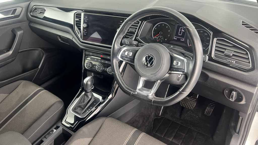 Volkswagen T-Roc 1.0 Tsi 110 Active Blue #9