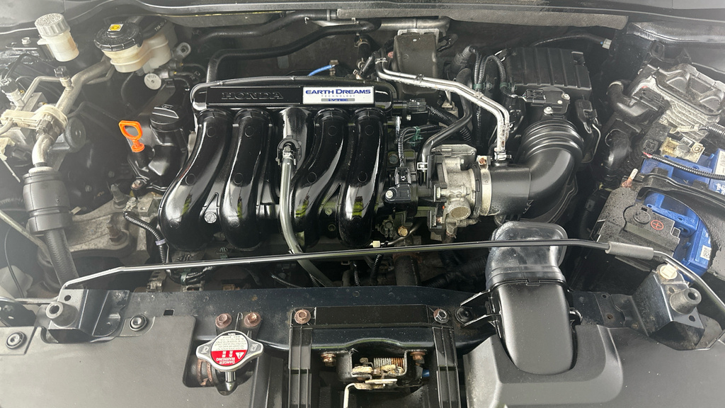 Honda Hr-V 1.5 I-vtec Ex Red #23