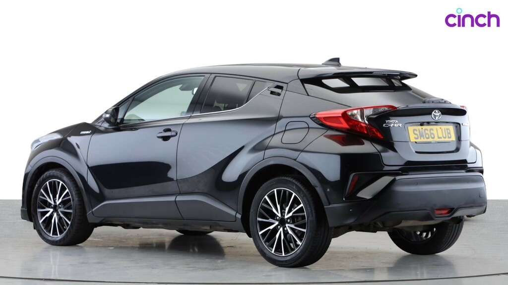Toyota C-Hr Icon White #7