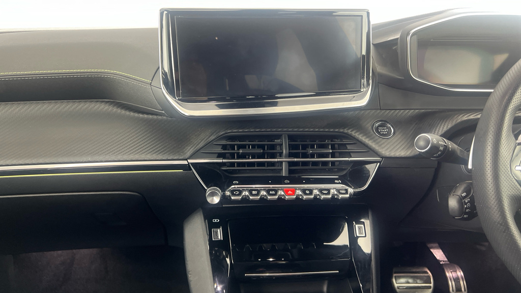 Peugeot 2008 Active White #20