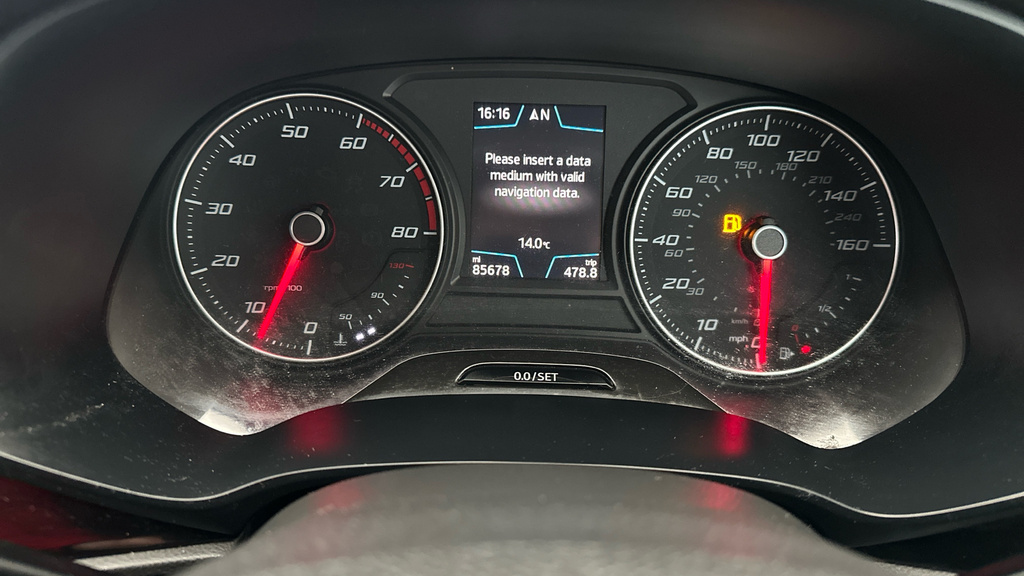 Seat Leon 1.2 Tsi Se Technology 110 Bhp Red #15