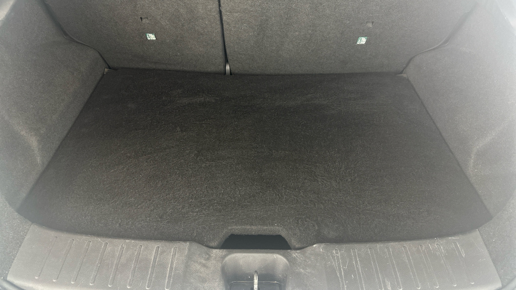 Nissan Juke Tekna Grey #24