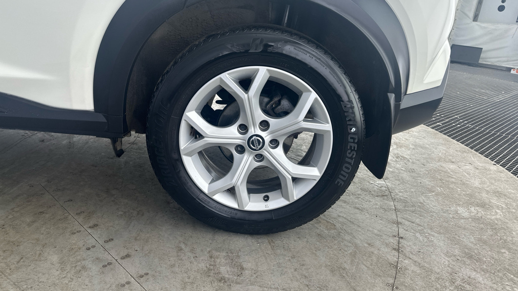 Nissan Juke Tekna Grey #27