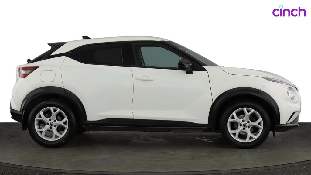 Nissan Juke Tekna Grey #2