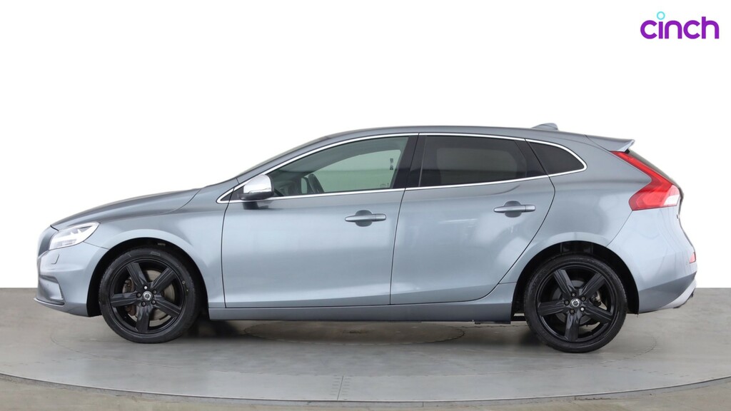 Volvo V40 T3 Inscription Red #8