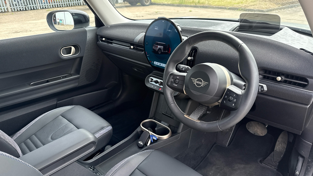 Mini Hatch S Exclusive Black #9