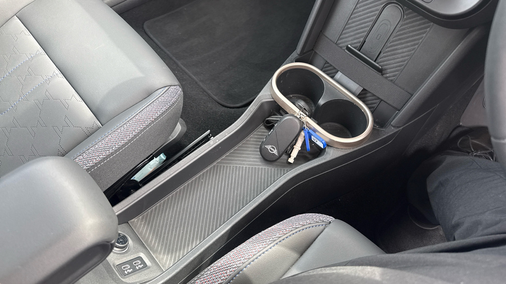 Mini Hatch S Exclusive Black #20