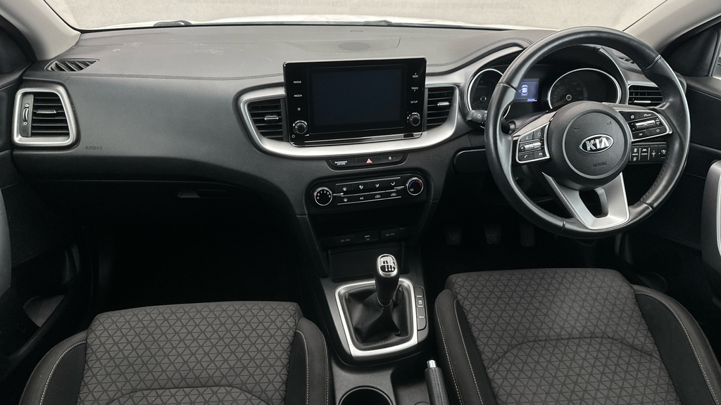 Kia Xceed 1.6 Gdi Phev 3 Dct  #11