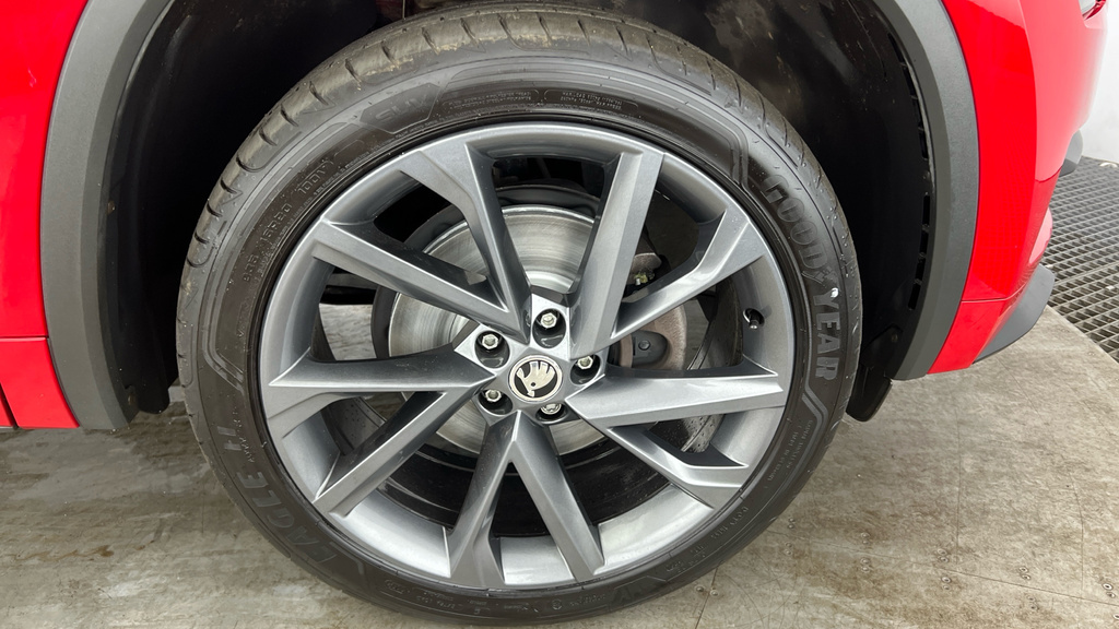 Skoda Kodiaq Se Red #30