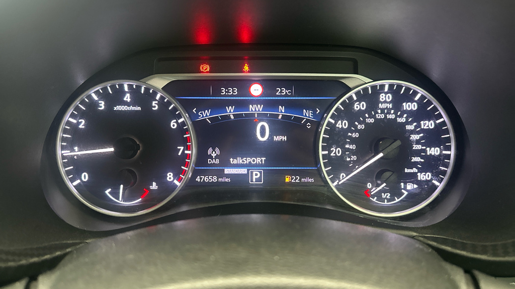 Nissan Juke 1.0 Dig-t 114 N-connecta Grey #20
