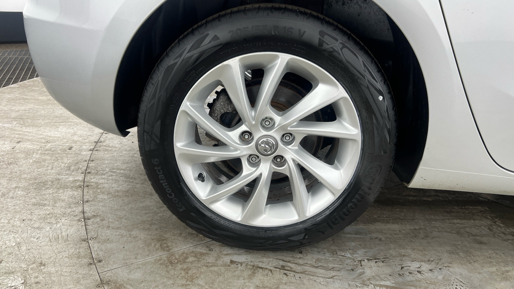 Vauxhall Astra Silver #25