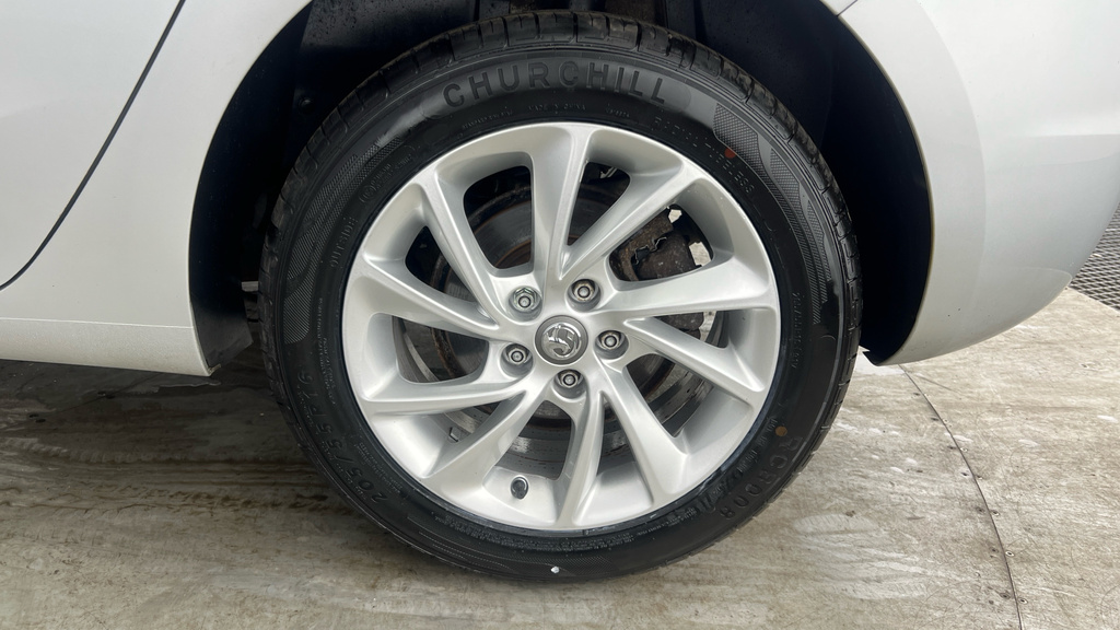 Vauxhall Astra Silver #24