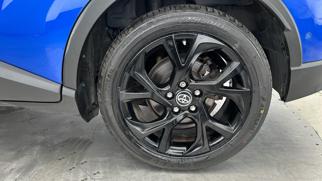 Toyota C-Hr 1.2T Excel Leather White #25