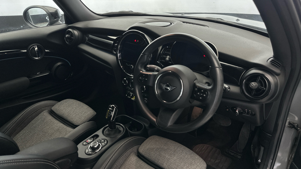 Mini Hatch Cooper Sport Red #10