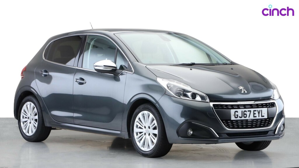 Peugeot 208 Allure Black #1