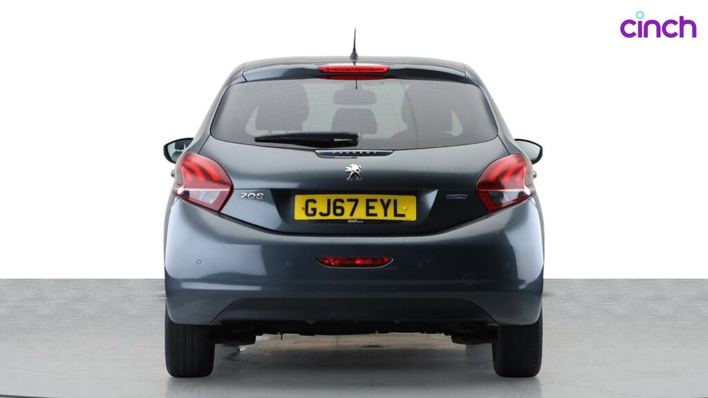 Peugeot 208 Allure Black #4