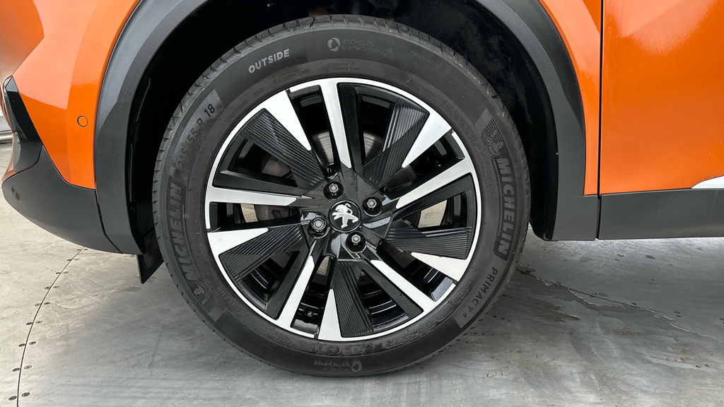 Peugeot 2008 1.2 Puretech 130 Gt Orange #25