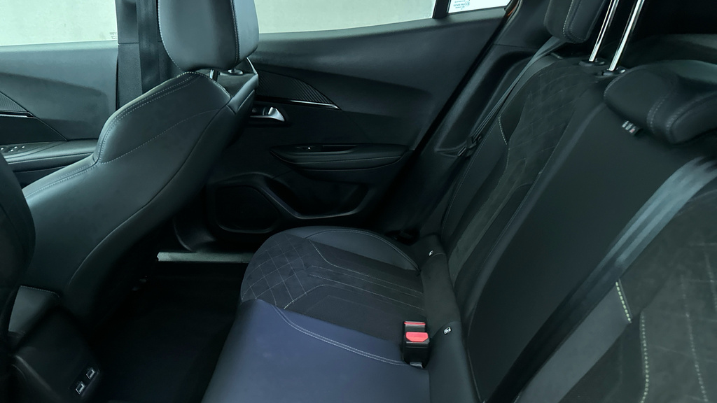 Peugeot 2008 1.2 Puretech 130 Gt Orange #22