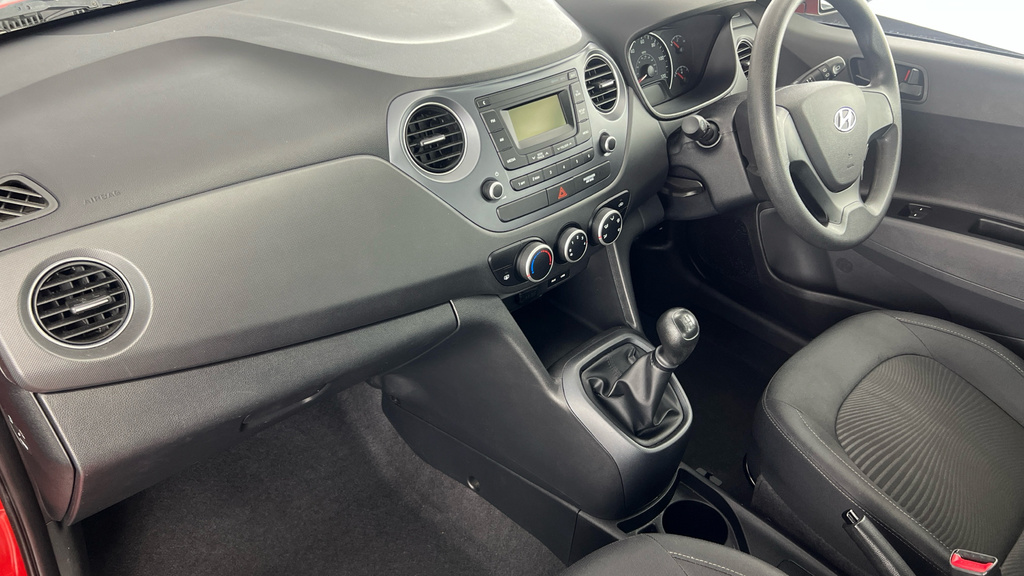 Hyundai I10 1.0 Go Se White #10
