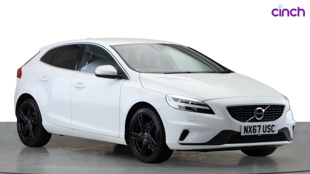 Volvo V40 2017 2.0 T3 Momentum Nav Plus Hatchback Blue #1