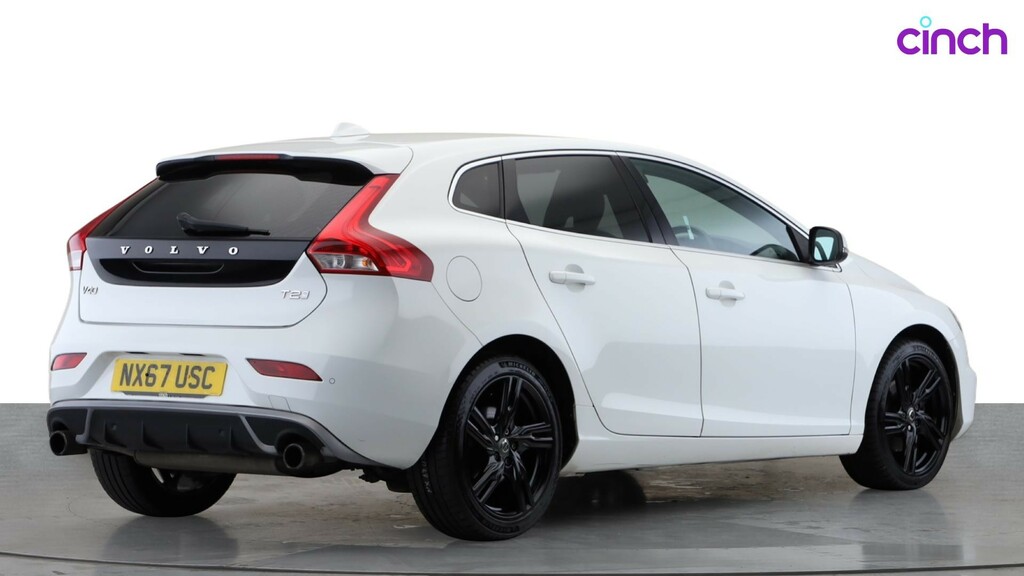 Volvo V40 2017 2.0 T3 Momentum Nav Plus Hatchback Blue #3