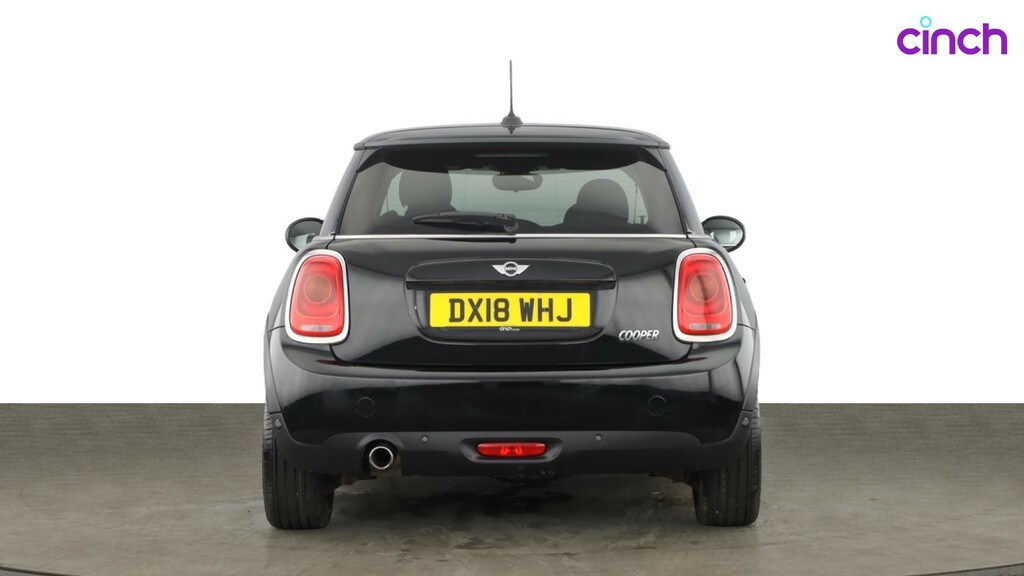 Mini Hatch 1.5 Cooper II 2018 Red #4