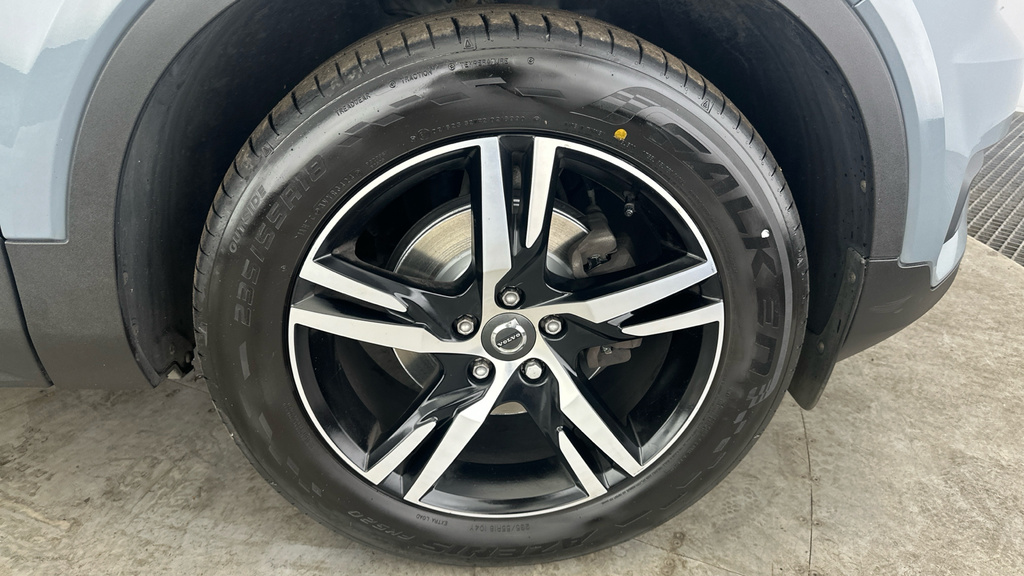 Volvo XC40 Xc40 Inscription T5 Awd Silver #29