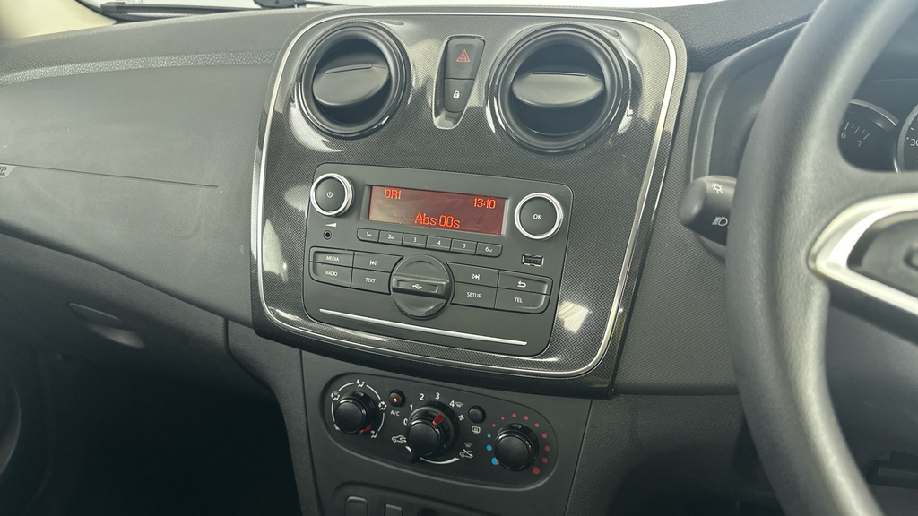 Dacia Sandero Sandero Ambiance Sce White #15