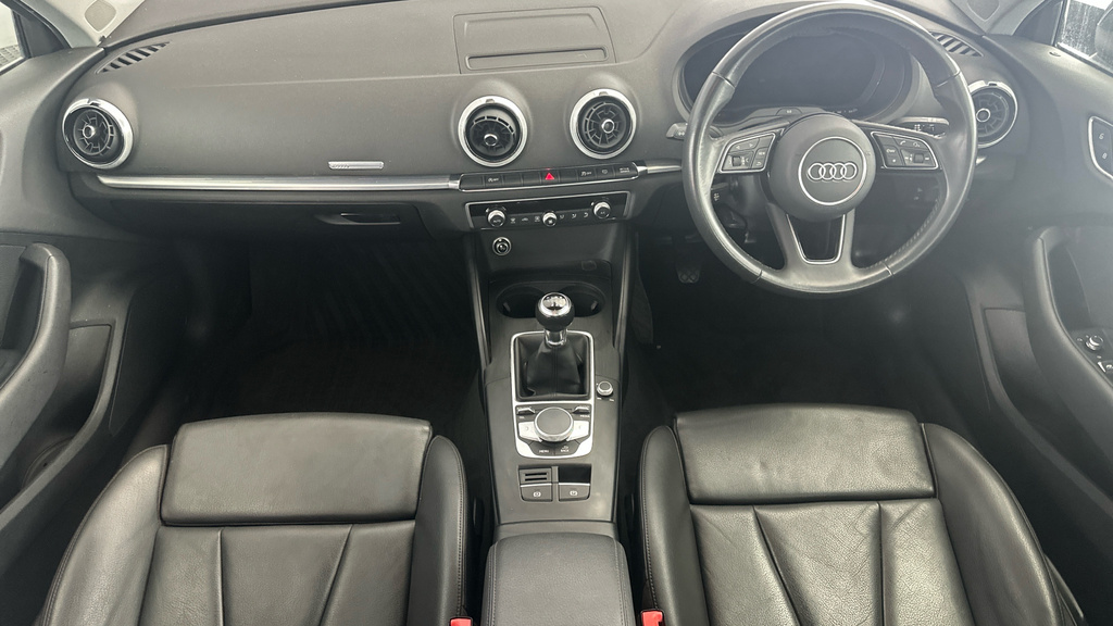 Audi A3 Sport 35 Tfsi 150 Ps 6-Speed Black #15