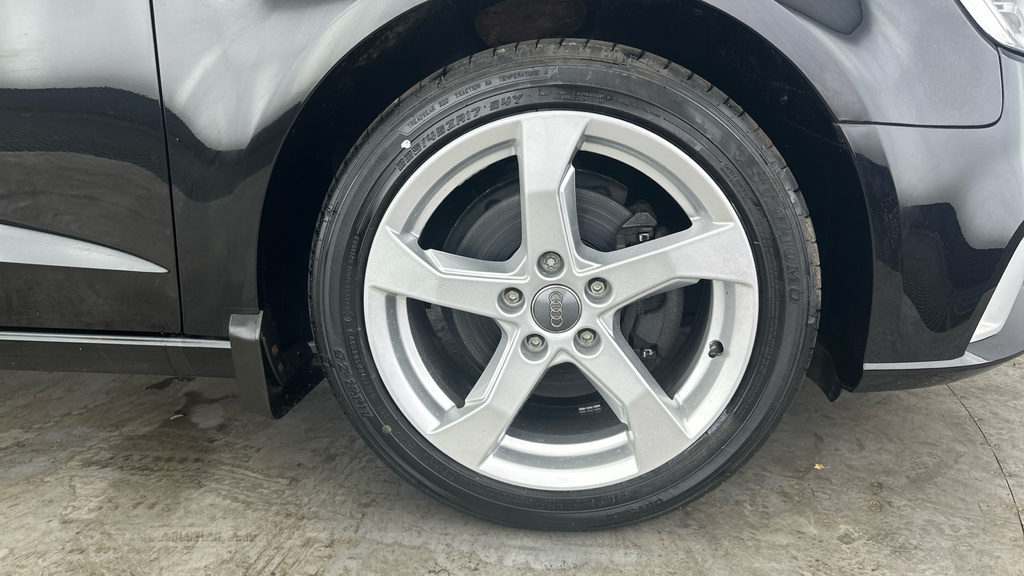 Audi A3 Sport 35 Tfsi 150 Ps 6-Speed Black #30