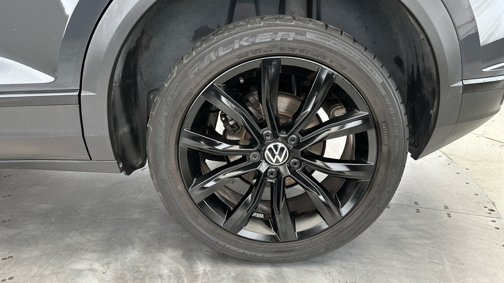 Volkswagen T-Roc 2017 1.5 Tsi Active 150Ps Evo Black #24