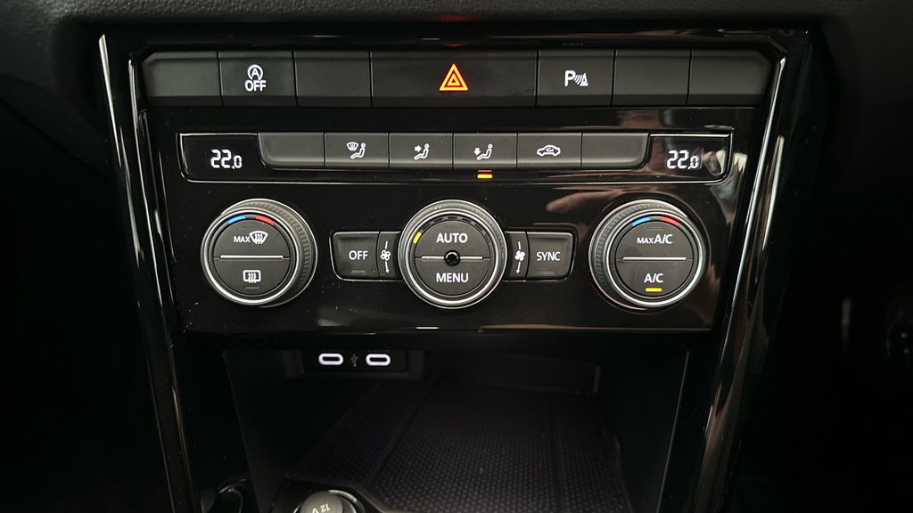 Volkswagen T-Roc 2017 1.5 Tsi Active 150Ps Evo Black #16