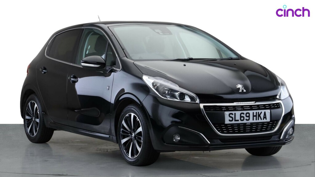 Peugeot 208 1.2 Puretech Tech Edition Euro 6 Ss Red #1
