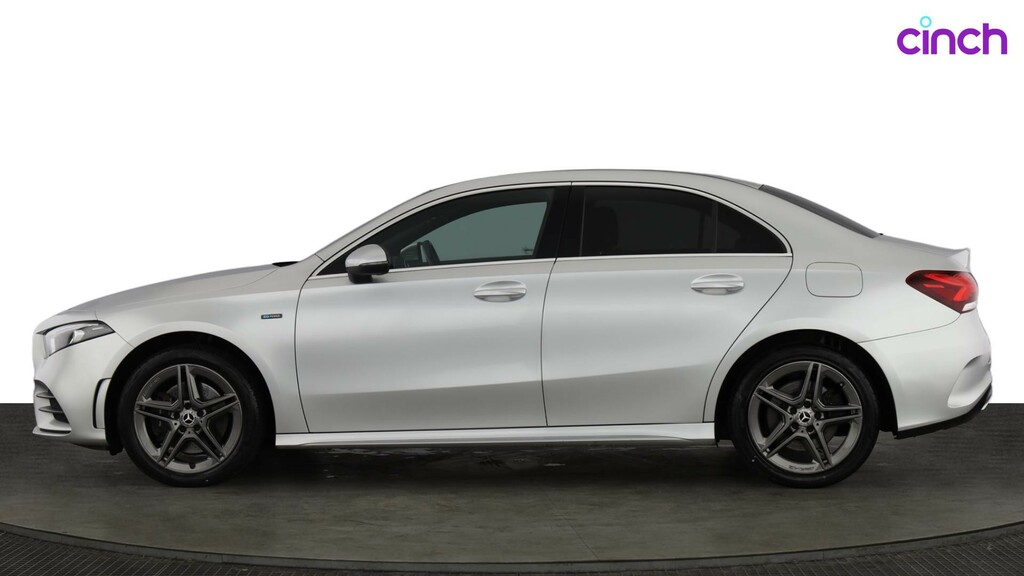 Mercedes-Benz A Class A200 Amg Line White #6