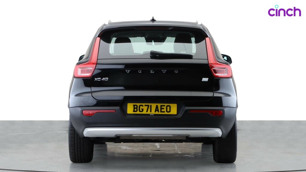 Volvo XC40 2.0 B4p R Design Pro Awd  #5