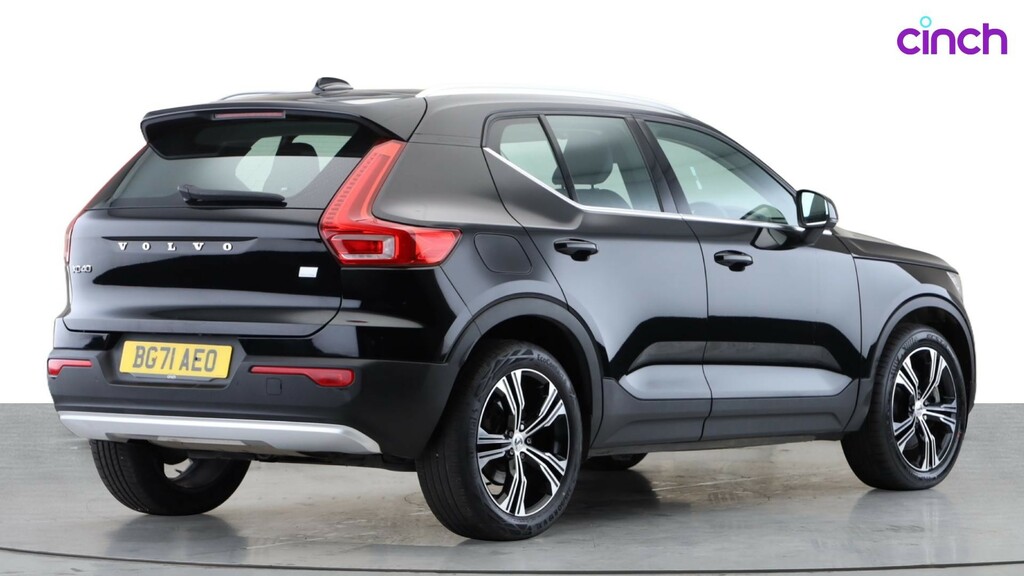 Volvo XC40 2.0 B4p R Design Pro Awd  #3