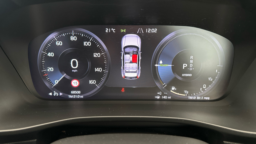 Volvo XC40 2.0 B4p R Design Pro Awd  #20
