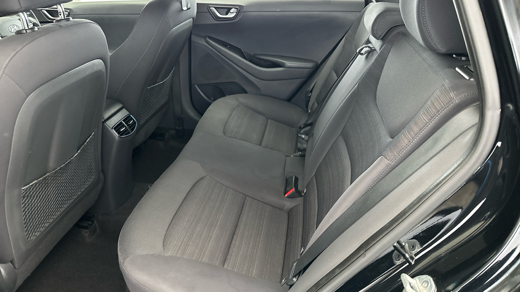 Hyundai Ioniq Hatchback  #22