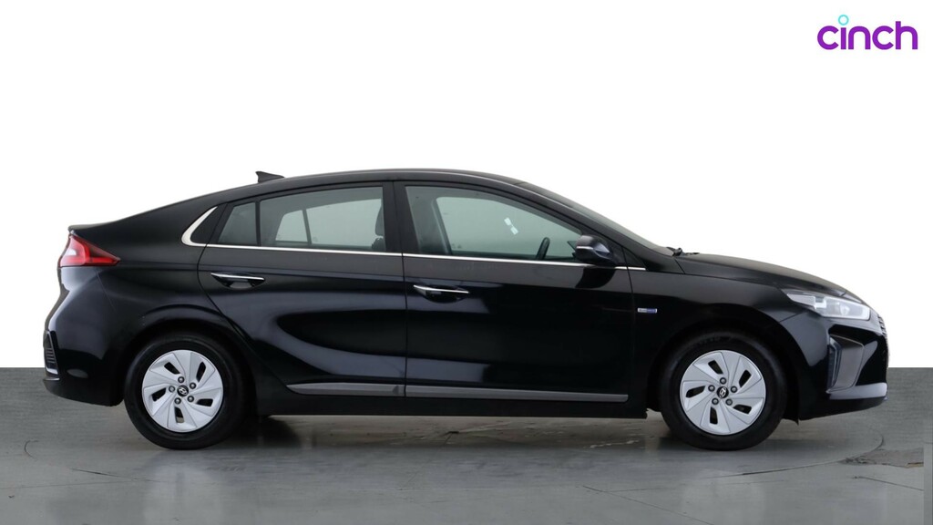 Hyundai Ioniq Hatchback  #2